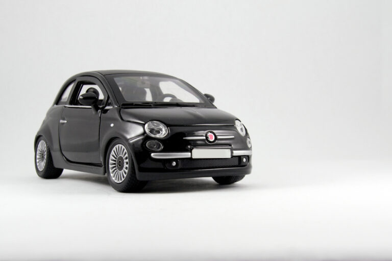 Fiat (2)-Mobile